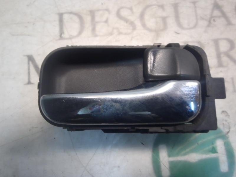 Recambio de maneta interior delantera derecha para nissan x-trail (t30) comfort referencia OEM IAM 806708H602  