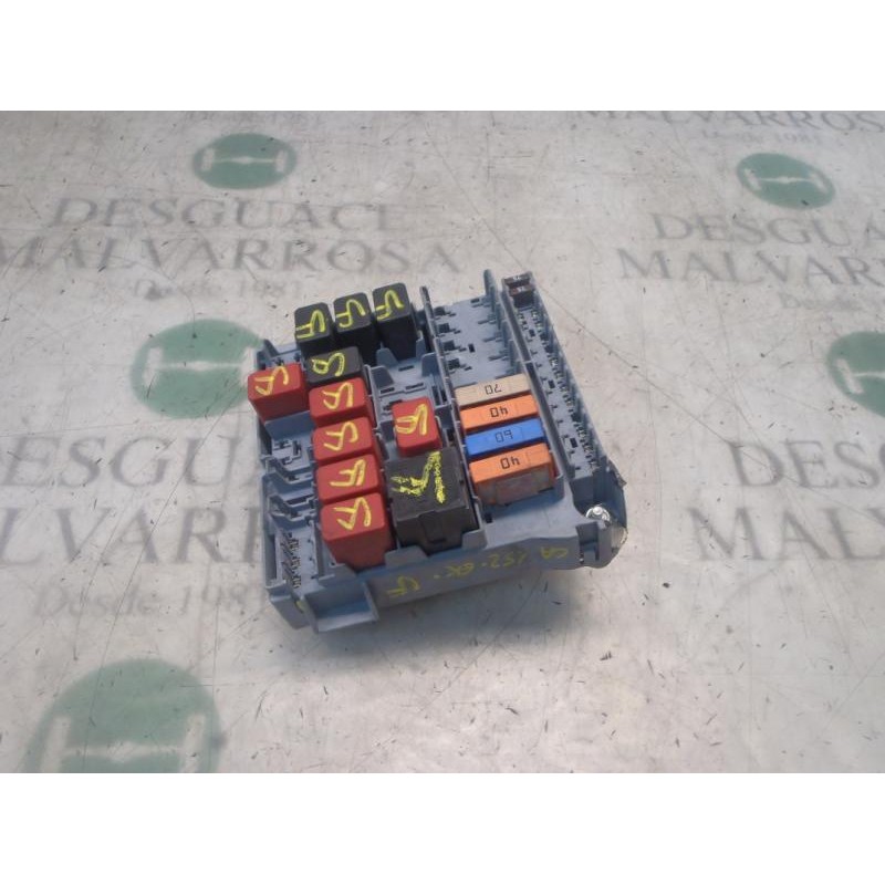 Recambio de caja reles / fusibles para fiat nuova 500 (150) 1.4 16v cat (169a3000) referencia OEM IAM   