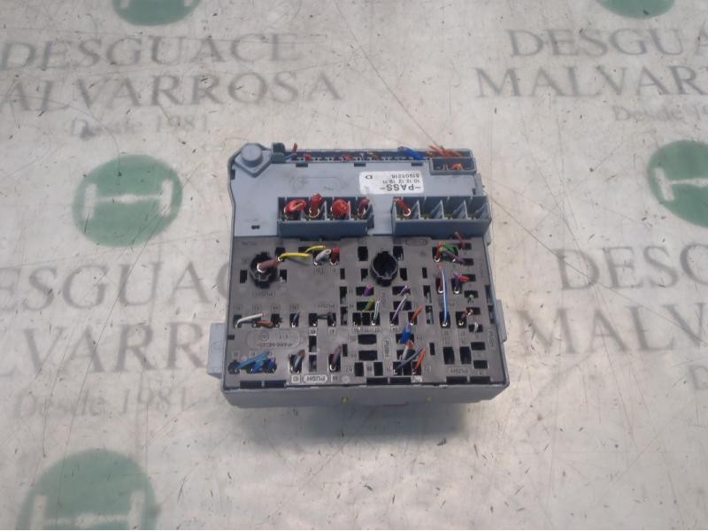 Recambio de caja reles / fusibles para fiat nuova 500 (150) 1.4 16v cat (169a3000) referencia OEM IAM   