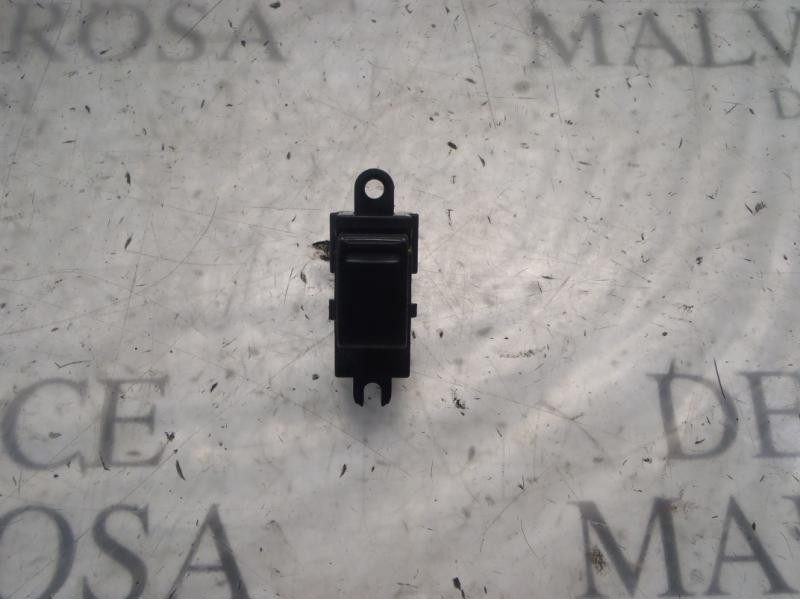 Recambio de mando elevalunas delantero derecho para nissan primera berlina (p12) acenta referencia OEM IAM   