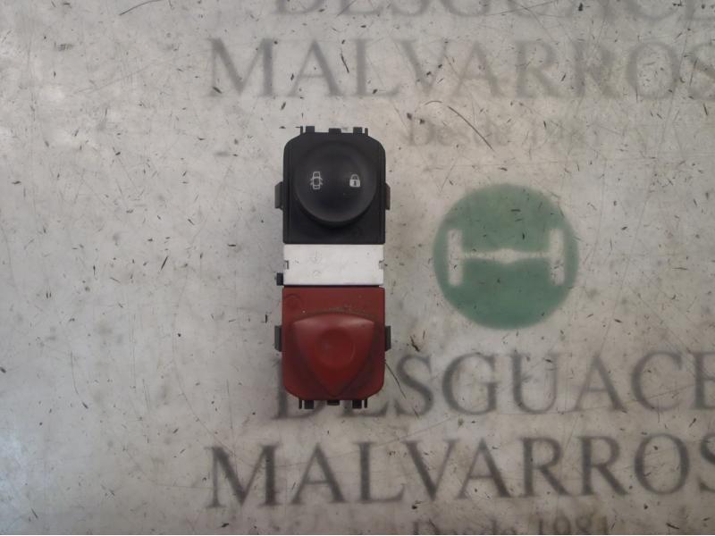 Recambio de warning para renault scenic ii confort authentique referencia OEM IAM   