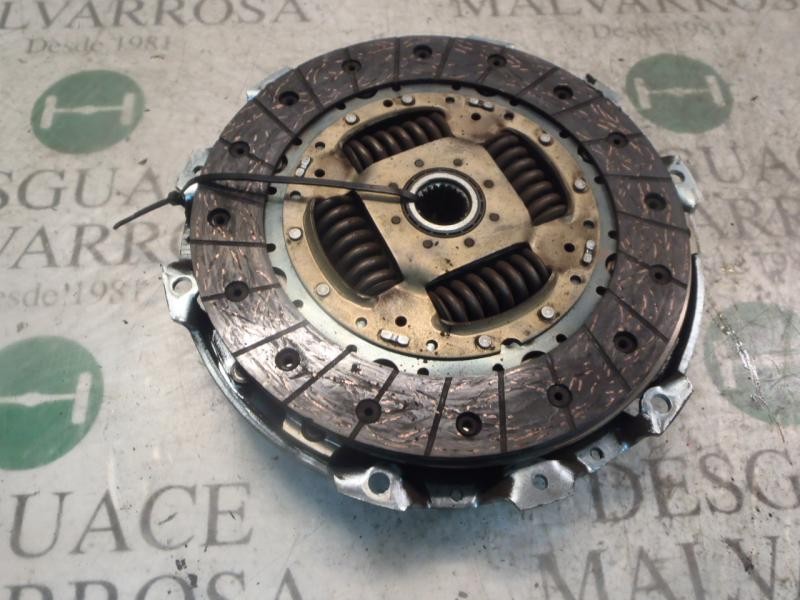 Recambio de kit embrague para renault scenic ii confort authentique referencia OEM IAM   