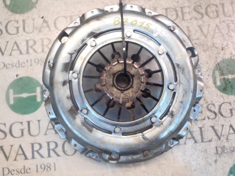 Recambio de kit embrague para renault scenic ii confort authentique referencia OEM IAM   