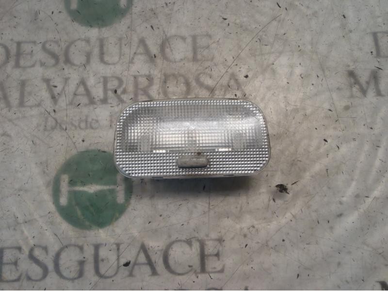 Recambio de piloto interior para citroën c4 berlina lx referencia OEM IAM   