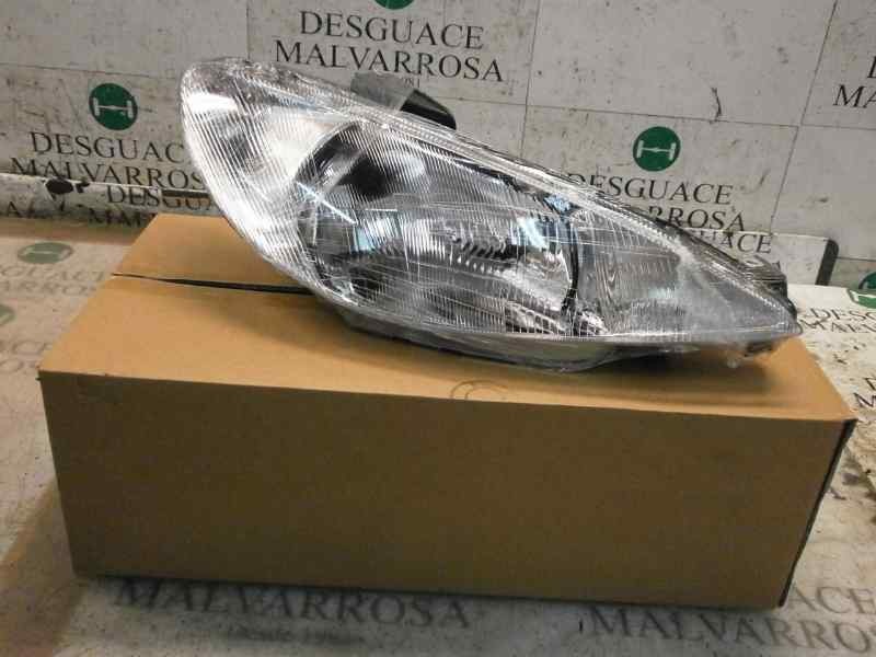 Recambio de faro derecho para peugeot 206 berlina 1.1 referencia OEM IAM  4028962 