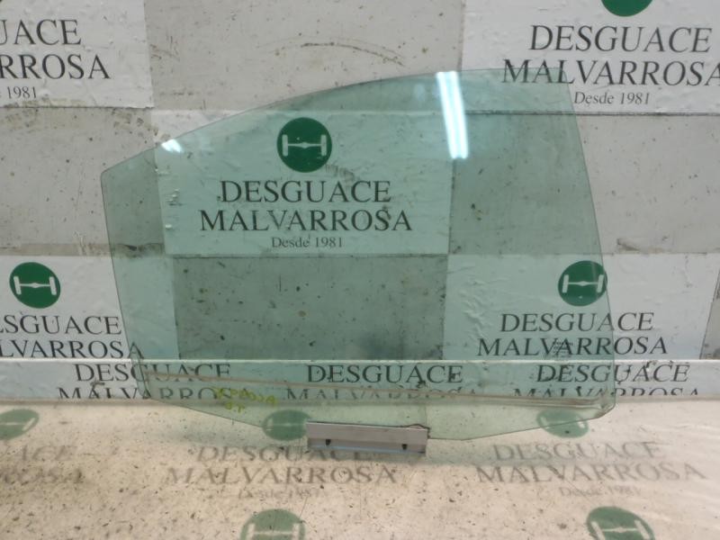 Recambio de cristal puerta trasero derecho para volvo s60 berlina 2.4 d referencia OEM IAM 30674339  