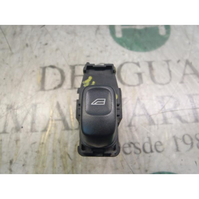 Recambio de mando elevalunas trasero izquierdo para volvo s60 berlina 2.4 d referencia OEM IAM 30658696 8685288 