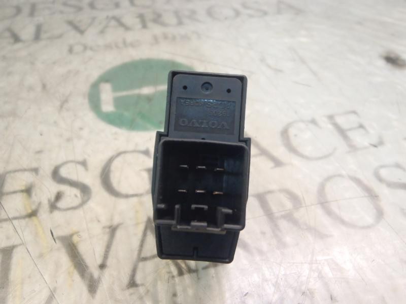 Recambio de mando elevalunas trasero izquierdo para volvo s60 berlina 2.4 d referencia OEM IAM 30658696 8685288 