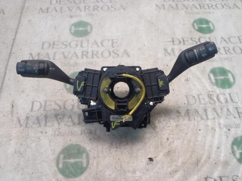 Recambio de mando intermitentes para ford focus berlina (cap) ambiente (d) referencia OEM IAM   