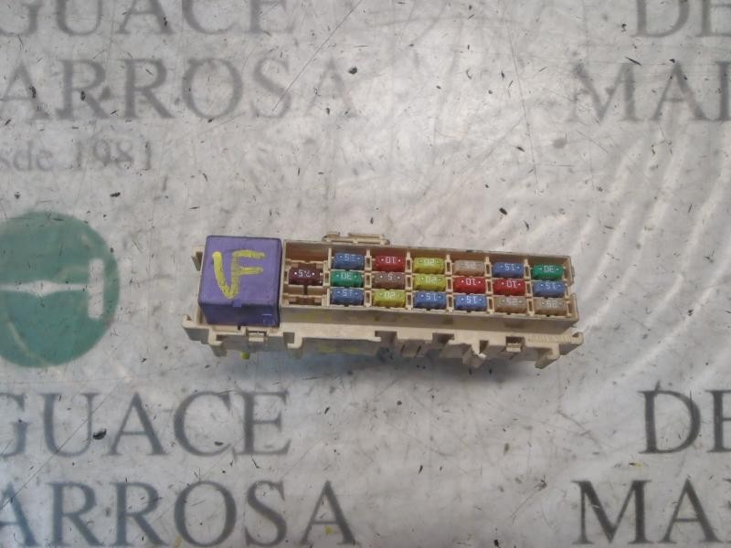 Recambio de caja reles / fusibles para renault clio iii dynamique referencia OEM IAM   
