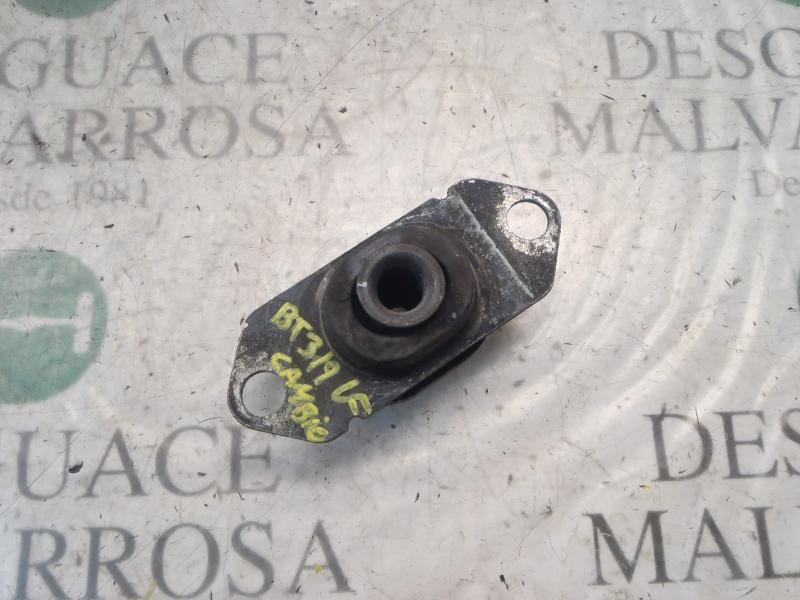 Recambio de soporte cambio para renault clio iii dynamique referencia OEM IAM   