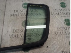 Recambio de cristal puerta trasero izquierdo para renault clio iii dynamique referencia OEM IAM    2