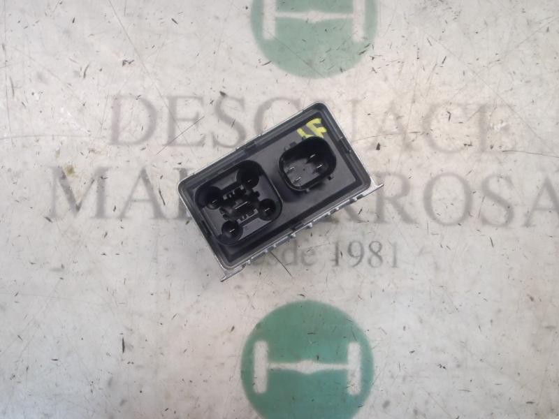 Recambio de caja precalentamiento para opel insignia sports tourer selective referencia OEM IAM 55574293 55574293 