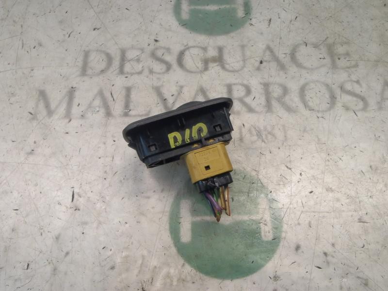Recambio de mando elevalunas delantero derecho para ford fiesta (cb1) ghia referencia OEM IAM   