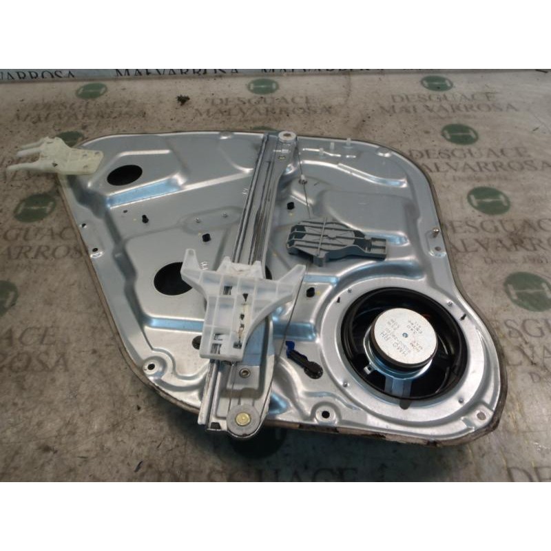 Recambio de elevalunas trasero derecho para hyundai santa fe (bm) 2.2 crdi classic (2wd) referencia OEM IAM 834812B000  