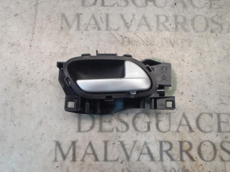 Recambio de maneta interior trasera derecha para peugeot 207 1.4 hdi referencia OEM IAM   