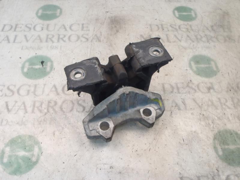 Recambio de soporte motor derecho para opel meriva cosmo referencia OEM IAM   