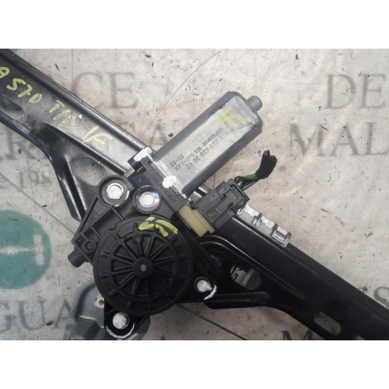 Recambio de elevalunas trasero derecho para mercedes-benz clase c (w203) berlina 200 cdi (203.004) referencia OEM IAM   