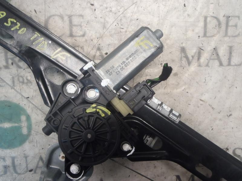 Recambio de elevalunas trasero derecho para mercedes-benz clase c (w203) berlina 200 cdi (203.004) referencia OEM IAM   