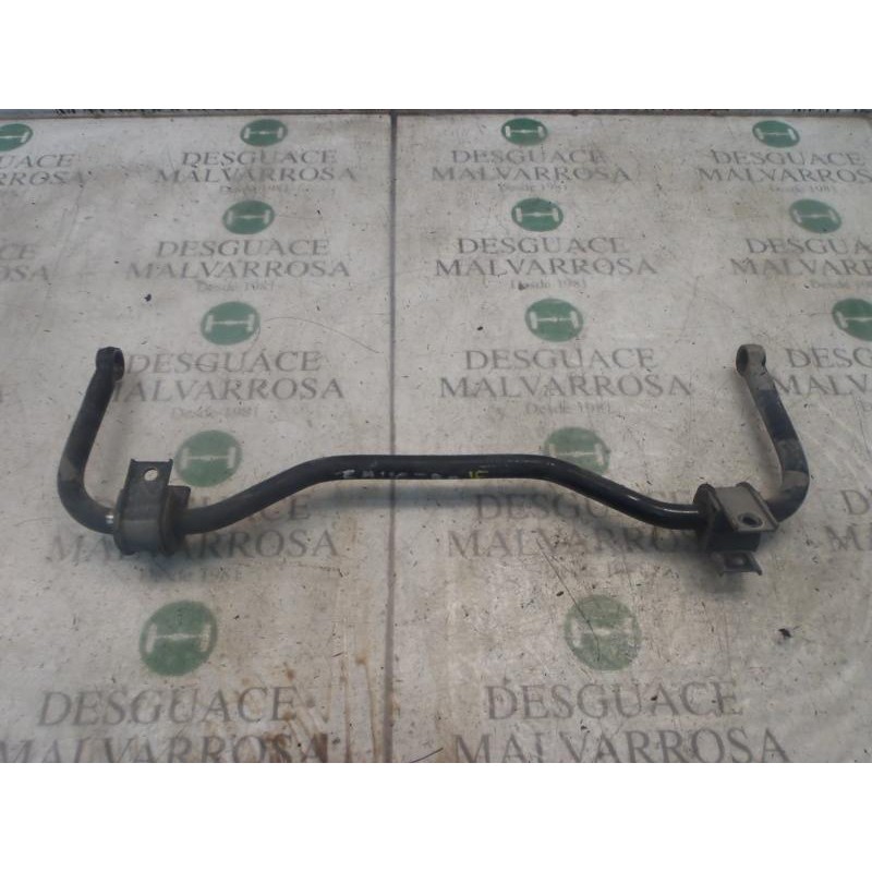 Recambio de barra estabilizadora trasera para nissan cabstar 2.5 d f24.25.35.13 referencia OEM IAM   