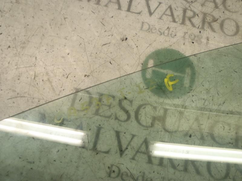 Recambio de cristal puerta trasero izquierdo para citroën c3 1.4 referencia OEM IAM 9203KF  