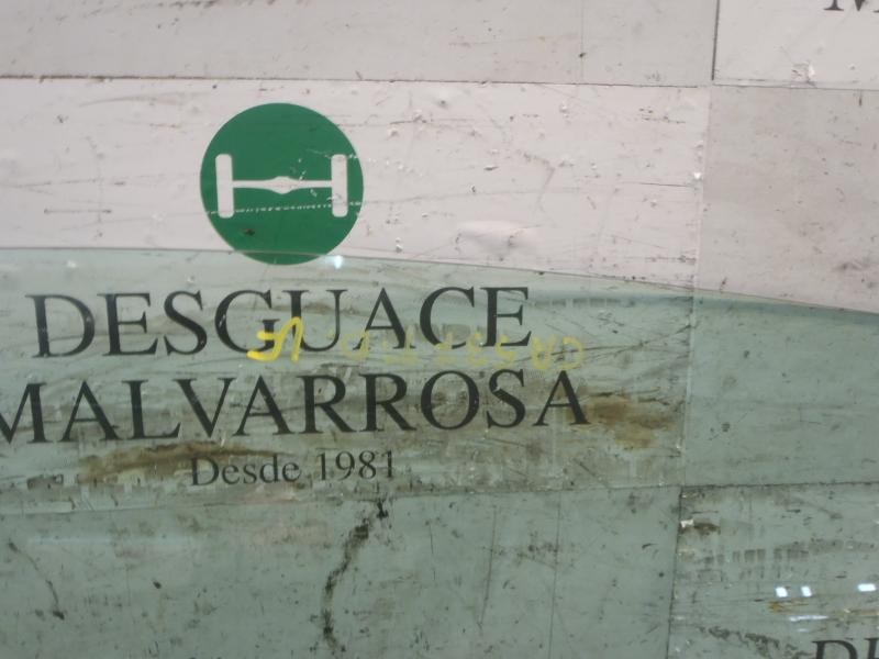 Recambio de cristal puerta trasero derecho para citroën c3 1.4 referencia OEM IAM 9204S6  