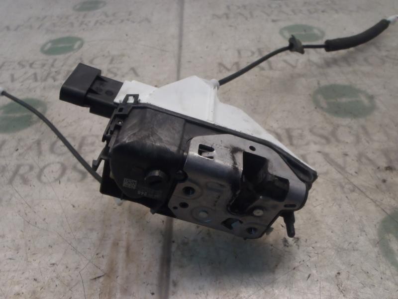 Recambio de cerradura puerta delantera derecha para citroën c3 1.4 referencia OEM IAM 9800624680  