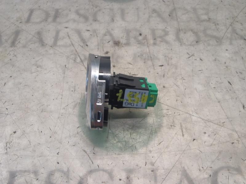 Recambio de modulo electronico para citroën c3 1.4 referencia OEM IAM 6490ET  