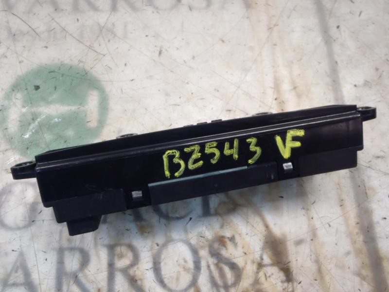 Recambio de mando multifuncion para kia rio 1.6 emotion referencia OEM IAM 945201G500 945201G000 