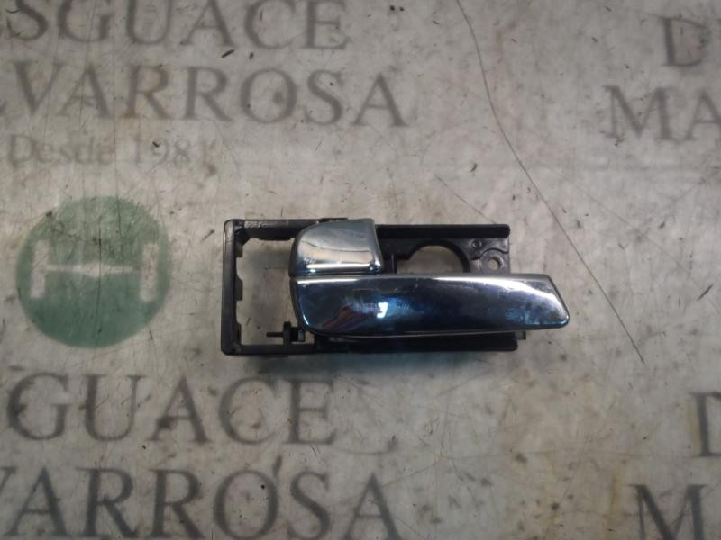 Recambio de maneta interior delantera izquierda para kia rio 1.6 emotion referencia OEM IAM 826101G010  