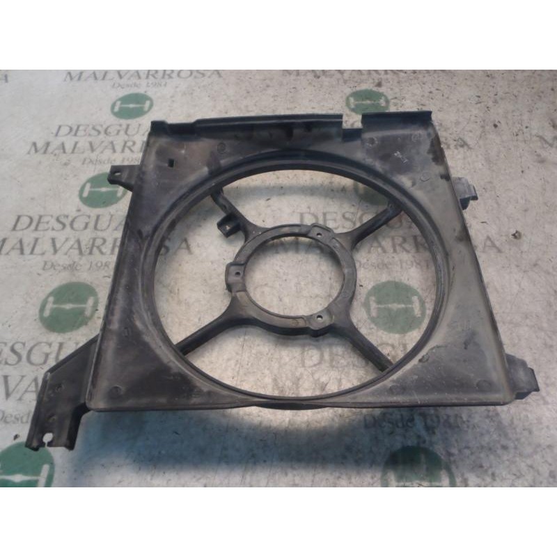 Recambio de canalizador aire para hyundai elantra (xd) 1.6 comfort (4-ptas.) referencia OEM IAM   