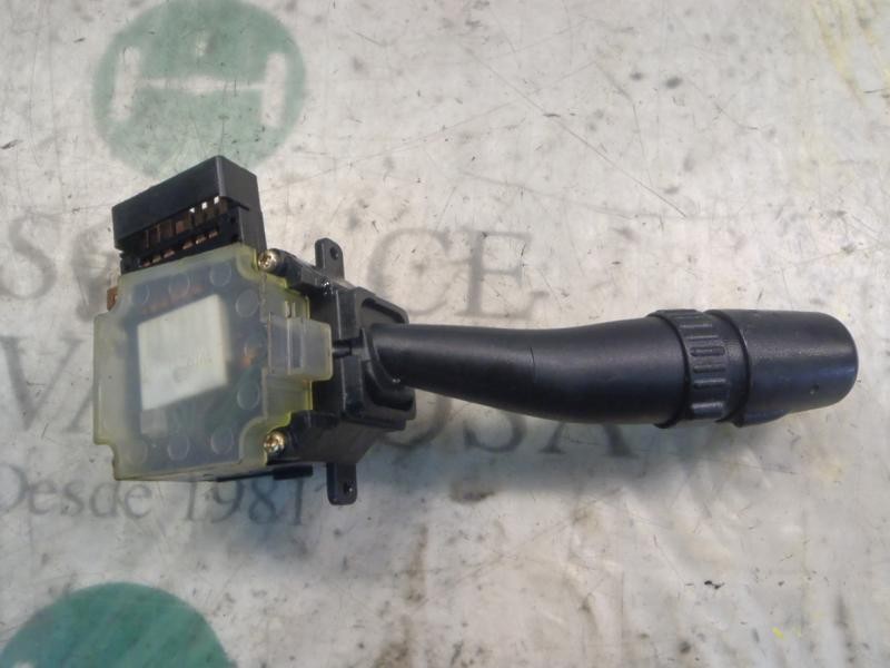 Recambio de mando limpia para hyundai elantra (xd) 1.6 comfort (4-ptas.) referencia OEM IAM   