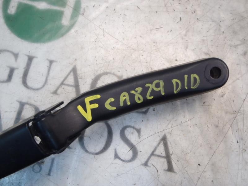 Recambio de brazo limpia delantero derecho para peugeot partner (s2) combi plus referencia OEM IAM   