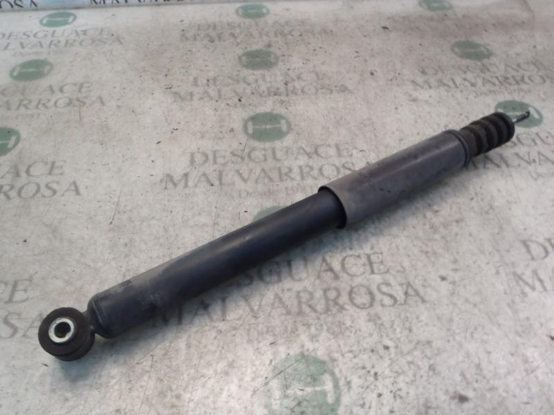 Recambio de amortiguador trasero izquierdo para renault modus confort dynamique referencia OEM IAM 8200702469  