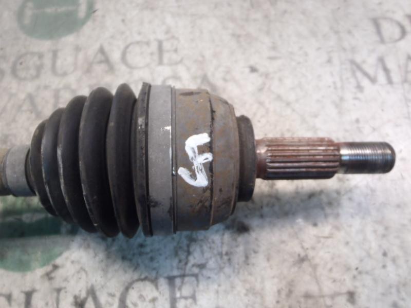 Recambio de transmision derecha para renault modus confort dynamique referencia OEM IAM 8200618111  