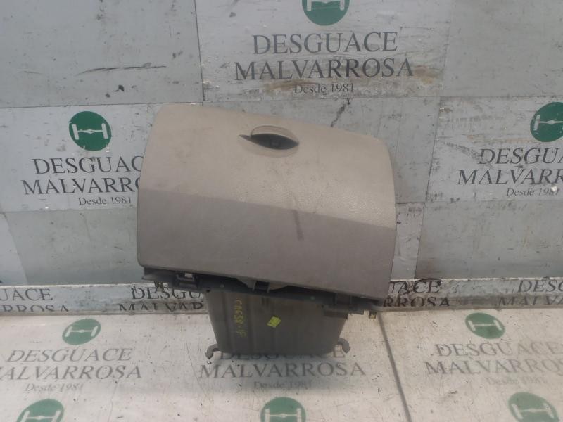 Recambio de guantera para renault modus confort dynamique referencia OEM IAM 7701067708  