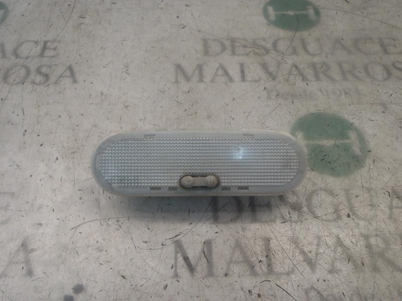 Recambio de piloto interior para renault modus confort dynamique referencia OEM IAM 8200074362  