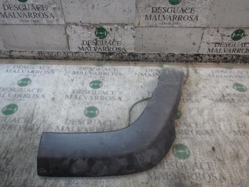 Recambio de puntera paragolpes trasera derecha para chrysler jeep cherokee (kj) 2.4 cat referencia OEM IAM   