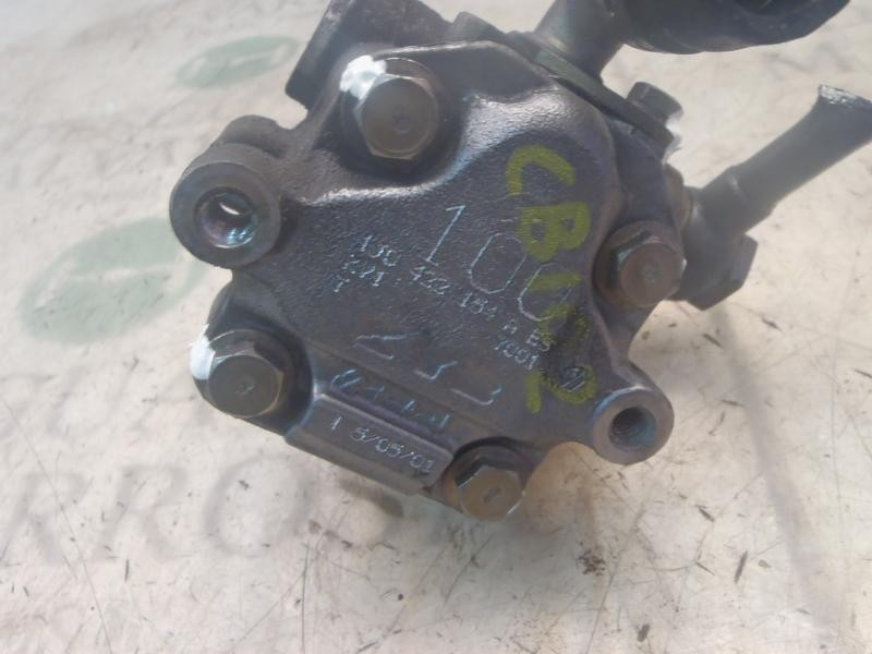 Recambio de bomba direccion para volkswagen golf iv berlina (1j1) highline referencia OEM IAM   