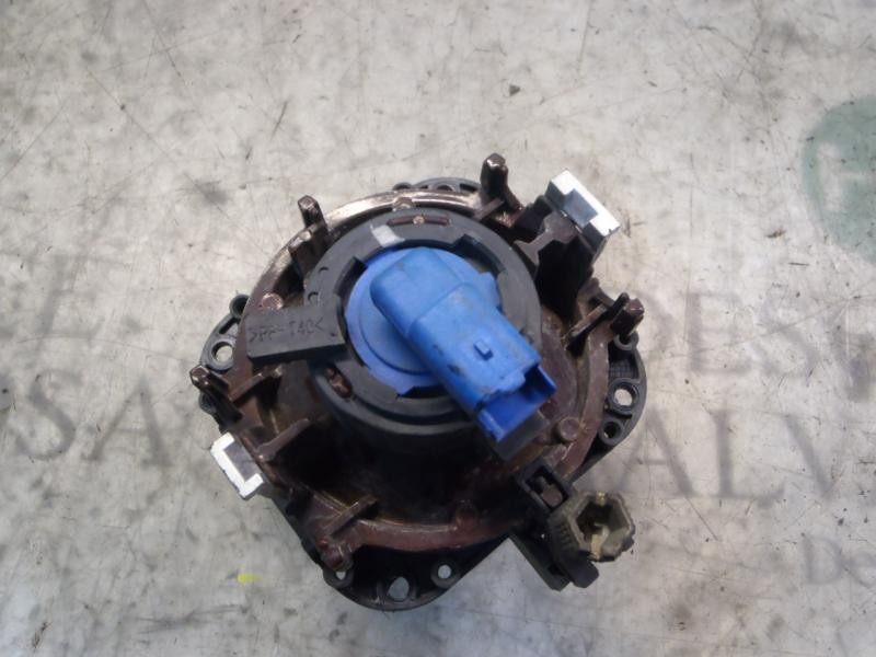 Recambio de faro antiniebla derecho para citroën xsara picasso 1.8 16v referencia OEM IAM   