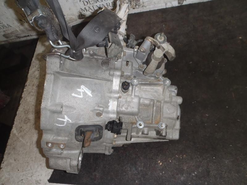 Recambio de caja cambios para nissan primera berlina (p12) acenta referencia OEM IAM   