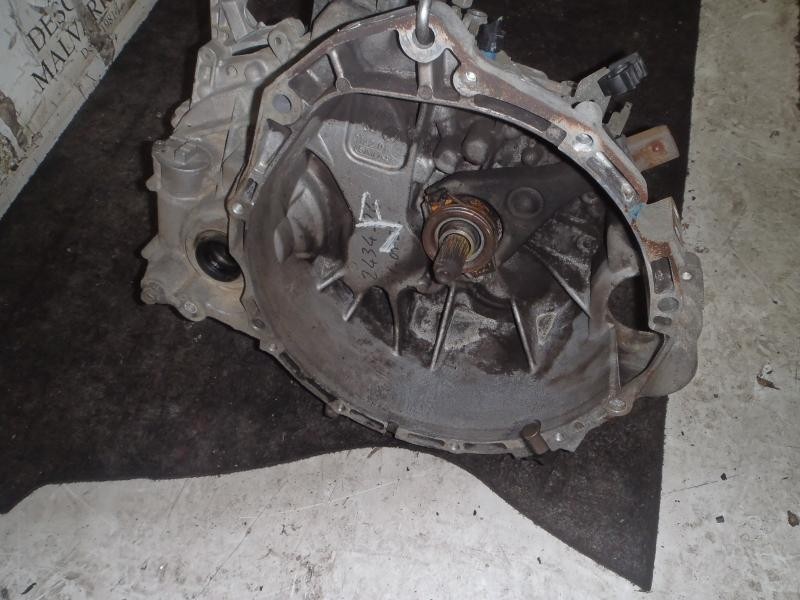 Recambio de caja cambios para nissan primera berlina (p12) acenta referencia OEM IAM   