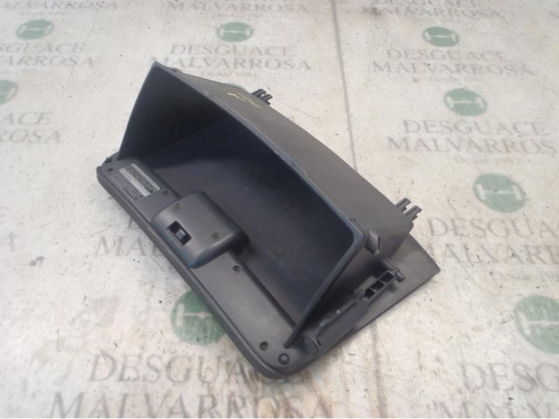 Recambio de guantera para toyota corolla verso (e12) 1.8 linea sol referencia OEM IAM   