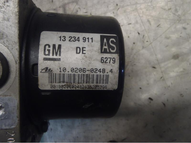 Recambio de abs para opel zafira b cosmo referencia OEM IAM   