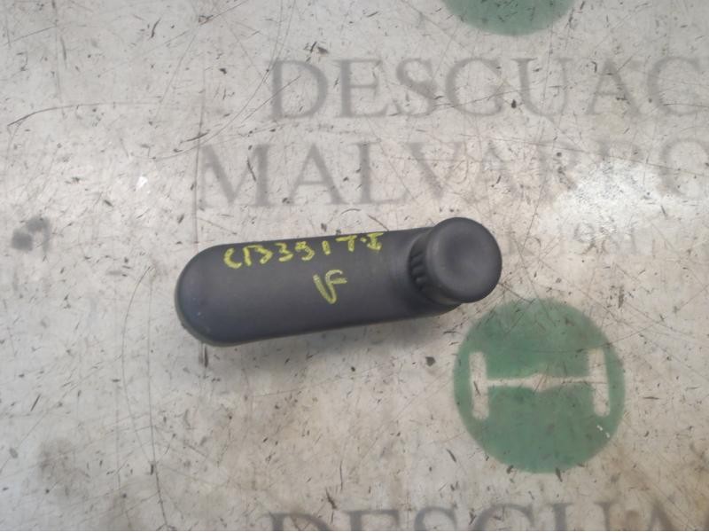 Recambio de maneta elevalunas trasera izquierda para renault clio iii authentique referencia OEM IAM 8200030794  