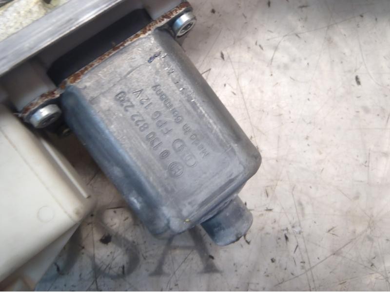 Recambio de elevalunas trasero izquierdo para citroën c4 berlina collection referencia OEM IAM 922390  