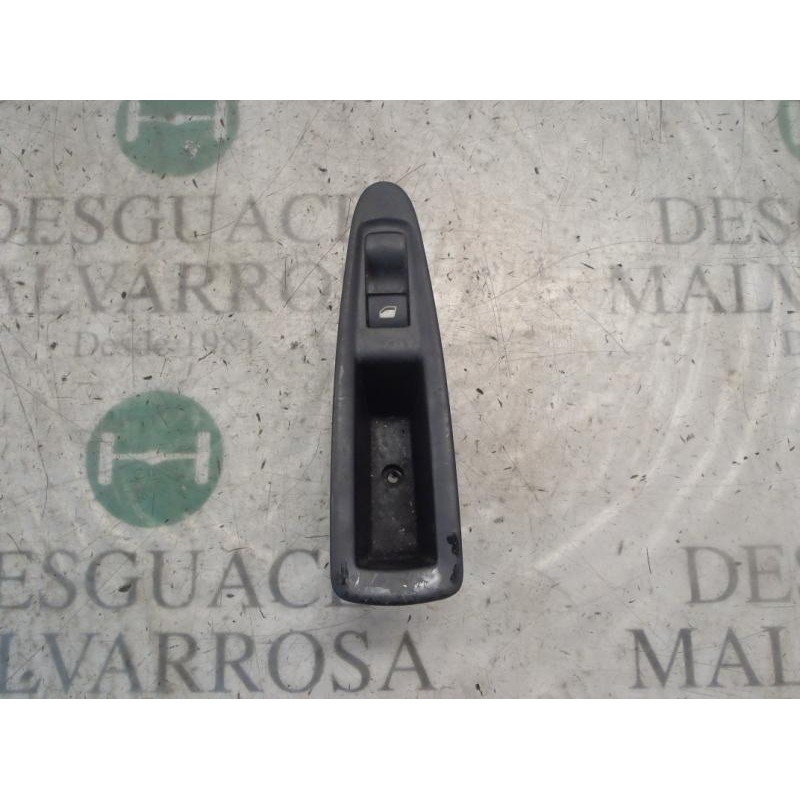 Recambio de mando elevalunas trasero derecho para citroën c4 berlina collection referencia OEM IAM 6554HJ  