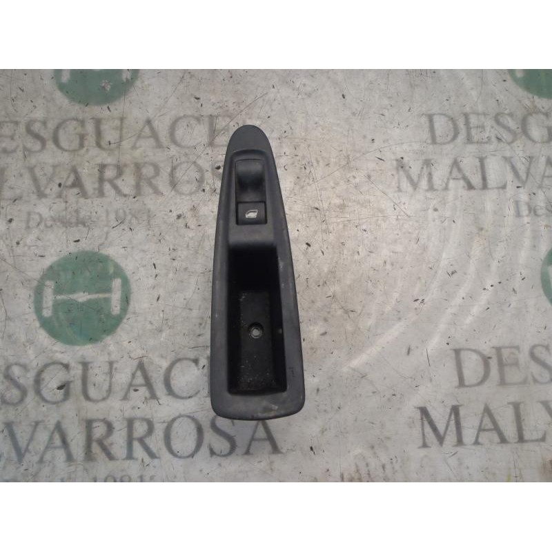 Recambio de mando elevalunas trasero izquierdo para citroën c4 berlina collection referencia OEM IAM 6554HJ  