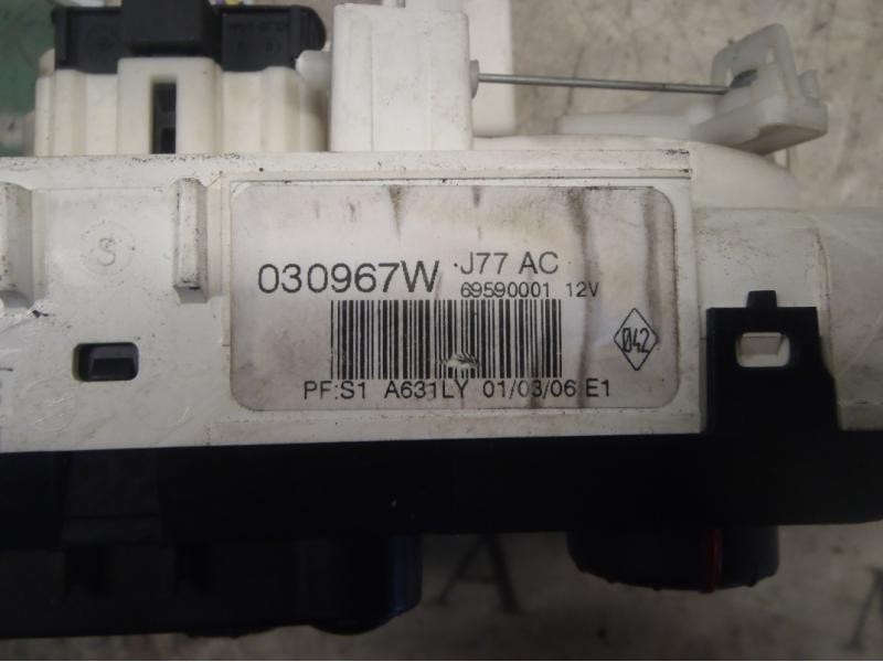 Recambio de mando calefaccion / aire acondicionado para renault clio iii authentique referencia OEM IAM   