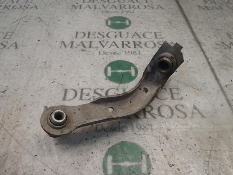 Recambio de brazo suspension superior delantero izquierdo para nissan micra (k12e) acenta referencia OEM IAM   